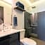 P202 Walk to Zocalo 3Bdrm 2bath Rooftop AC