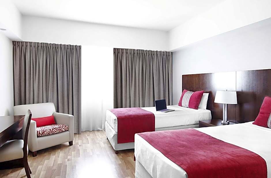 Cyan Hotel de Las Americas