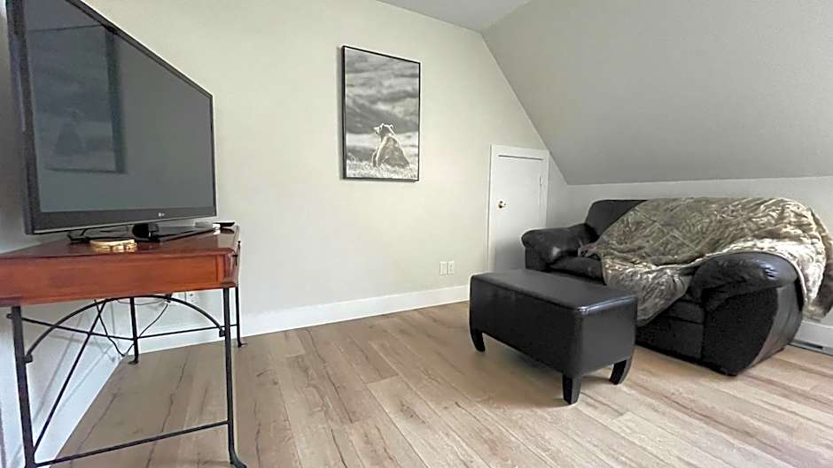Photo 1 of 3 of Deluxe 1 Double Bed or 2 Beds
