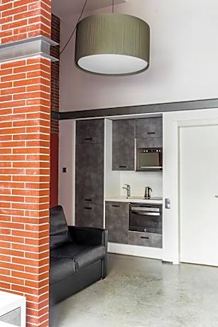 Standard Apartment (3 Adults)