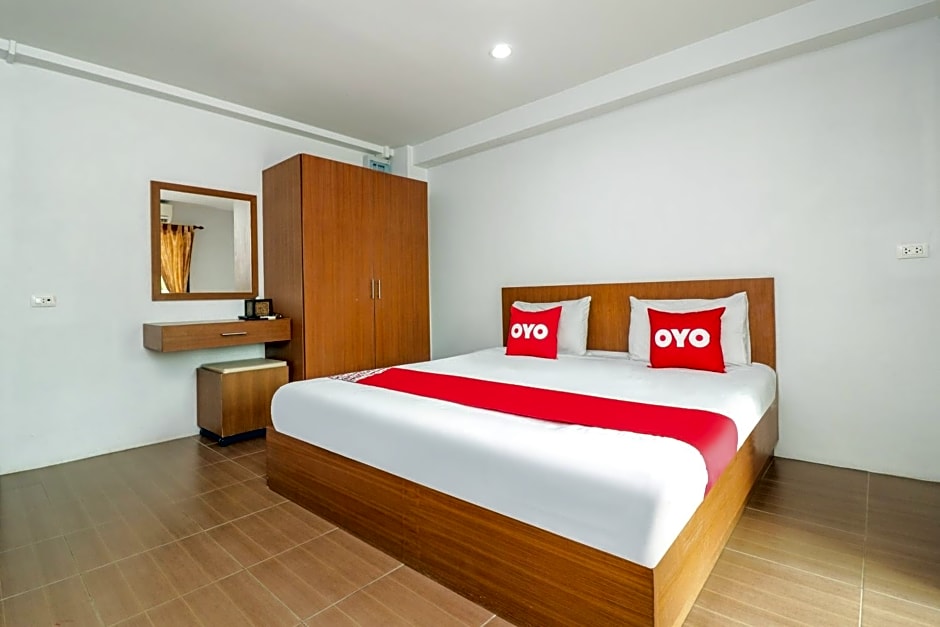 OYO 227 Suchaya House