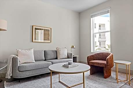 Fremont 1BR w Roof Pool Spa nr TJ WF SFO-983