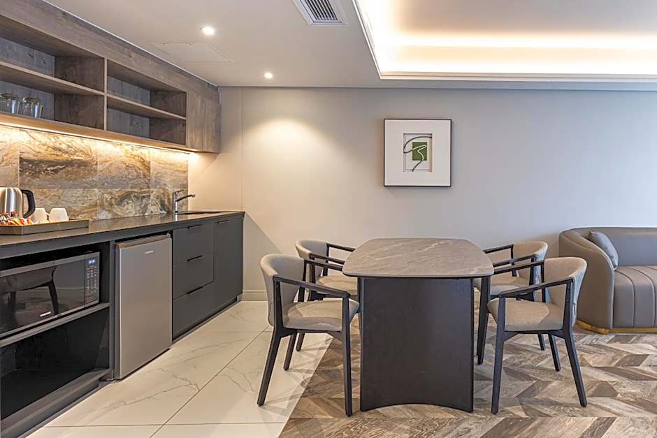 Coastlands Skye Hotel, Ridgeside, Umhlanga