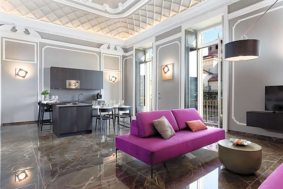 Q71 TIMELESS SUITES