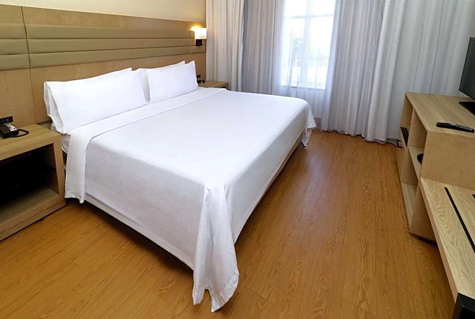 Wyndham Garden McAllen at La Plaza Mall