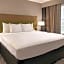 Country Inn & Suites by Radisson, Cedar Falls, IA