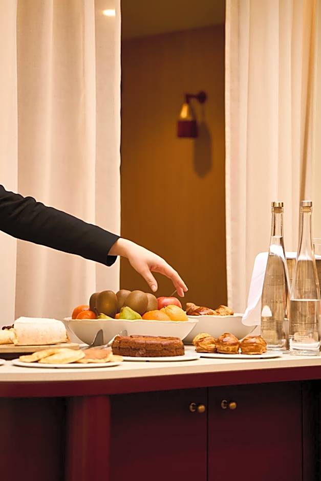 Hostellerie Du Chapeau Rouge