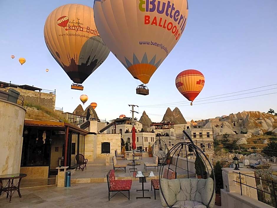 Balloon Cave Hotel