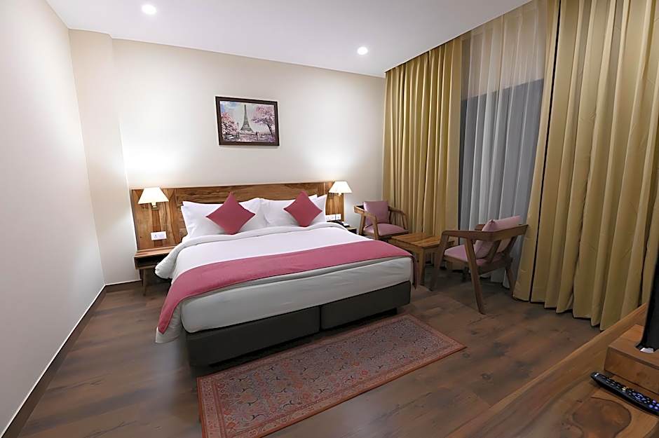 Lemon Tree Hotel Kasauli