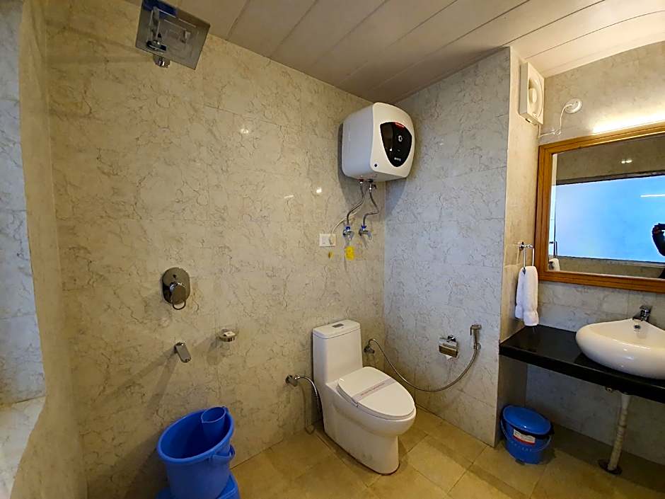 Gezellig Inn - Vardhan Hills