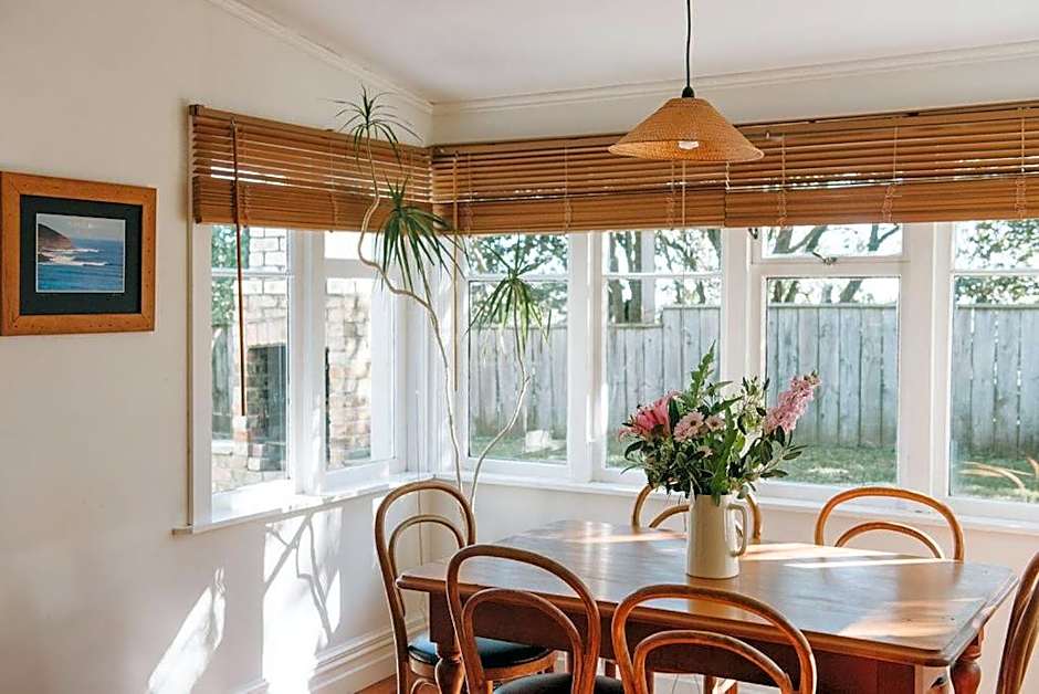 Bow Street Apartments & Cottage