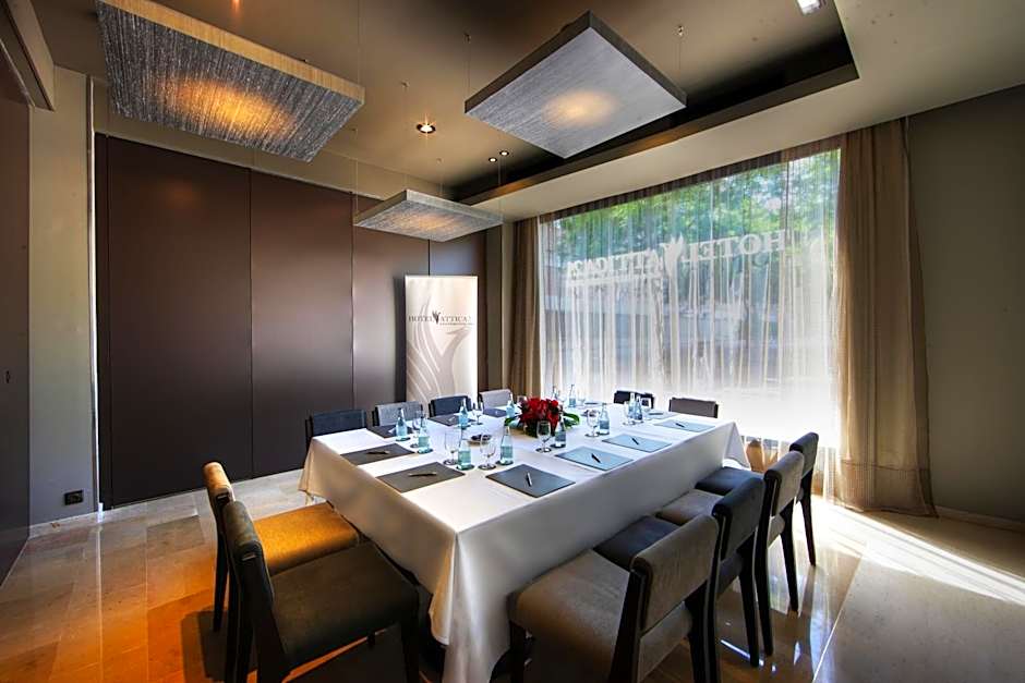 Attica 21 Barcelona Mar