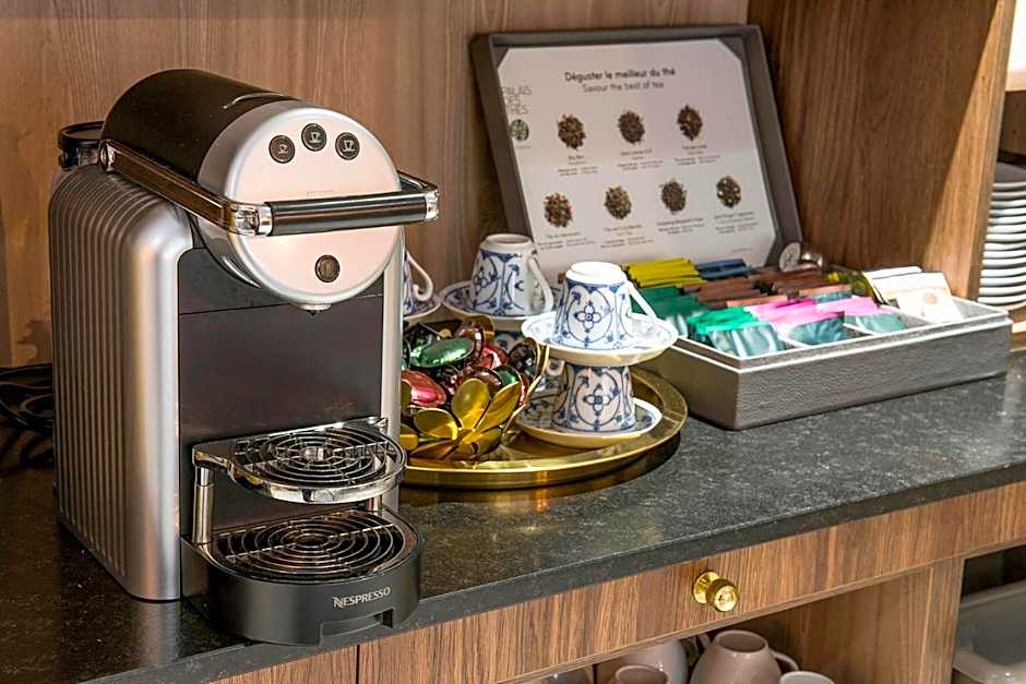 Hotel Mercure Paris Suresnes Longchamp