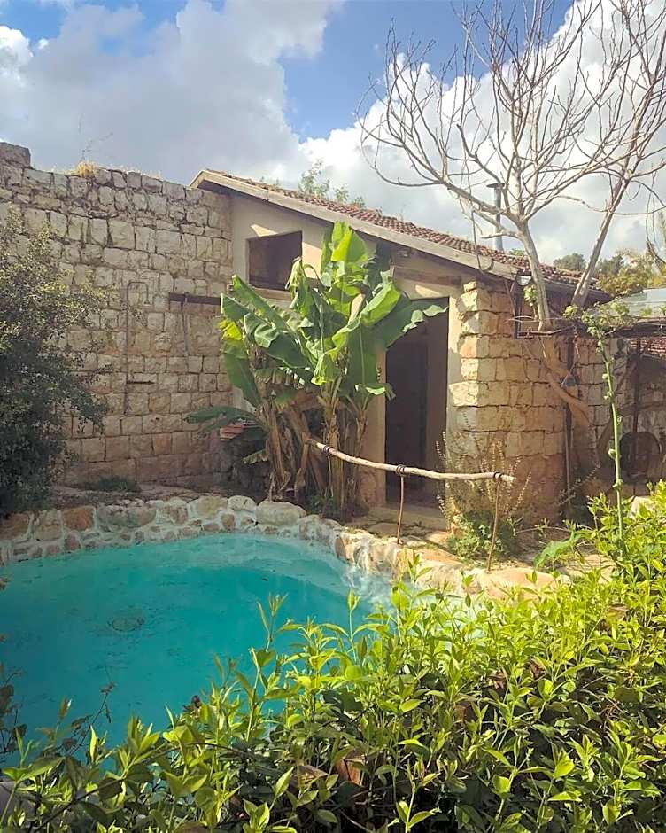 Hemdatya Stone Suites In The Galilee