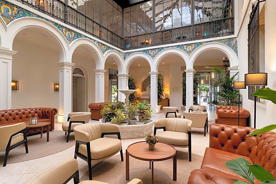 H10 Palacio Colomera