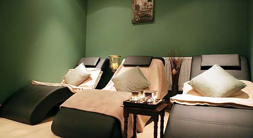 Broadhaven Bay Hotel