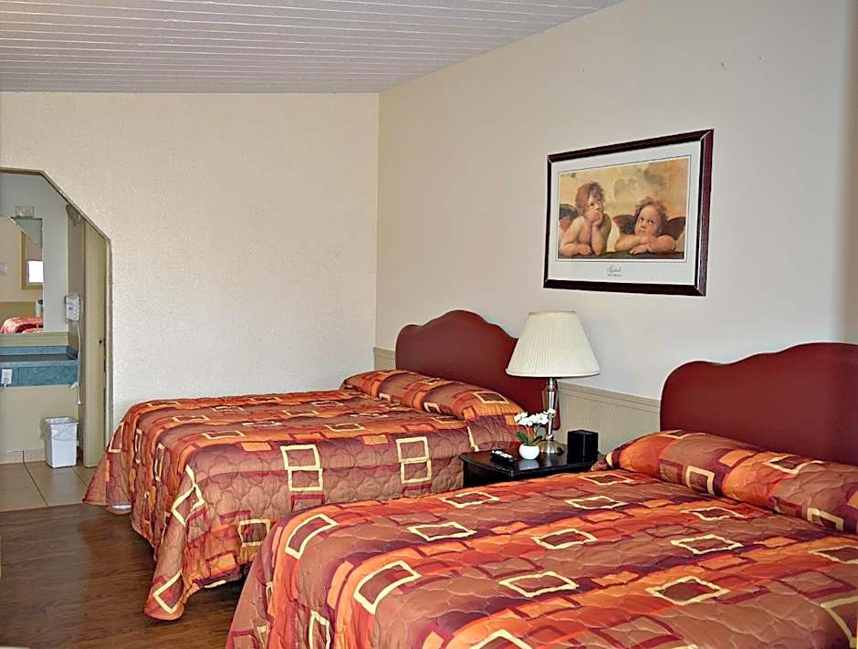 Photo 1 of 4 of 2 Double Beds