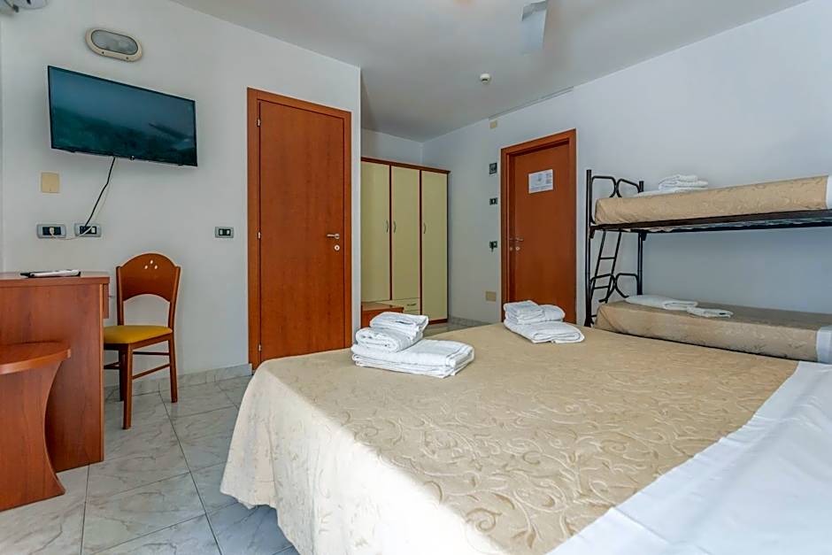 Hotel Clipper