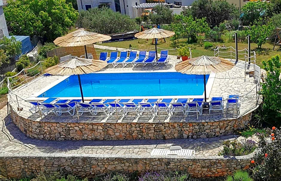 Apartments CVITA Holiday