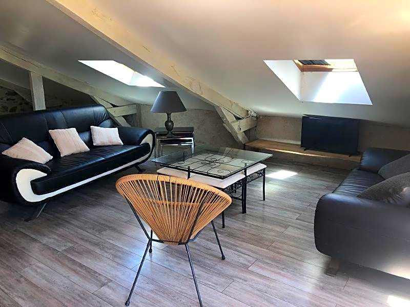 Ecuries de Saint Maurice- Maison d'hôtes de Gondou