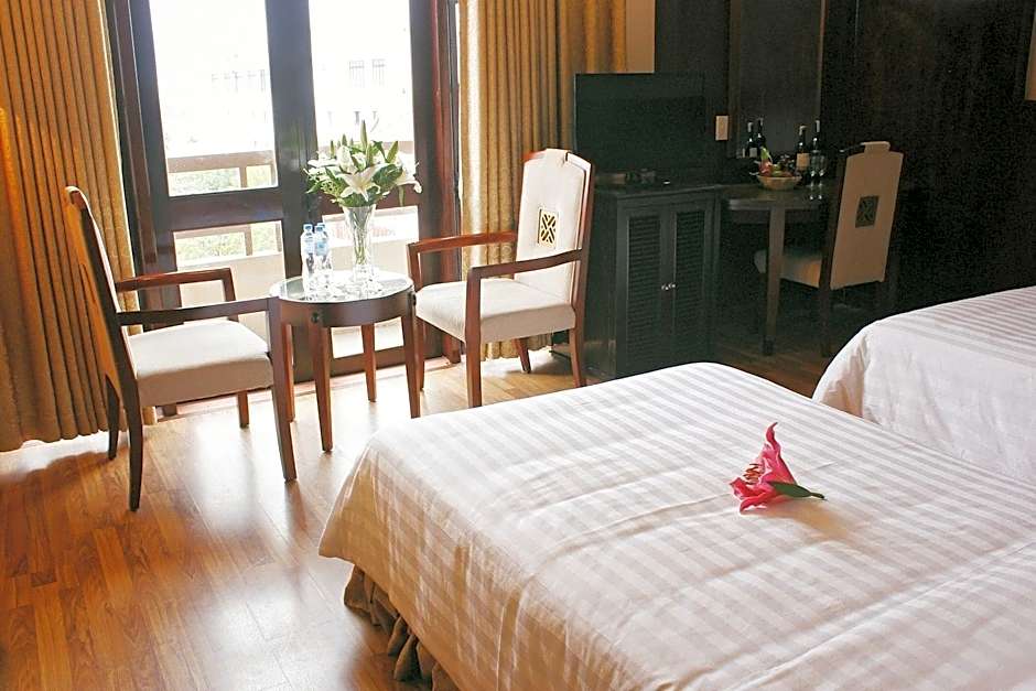 COSIANA HUE HOTEL