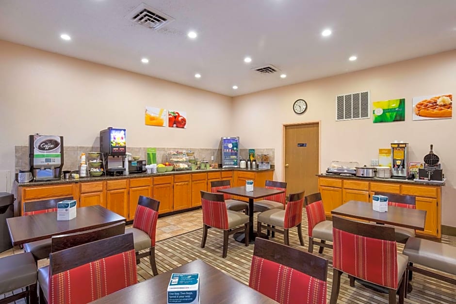 Quality Inn I-70 Near Kansas Speedway