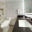 Coast Victoria Hotel & Marina by APA