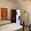 Hostal mil Mascaras 7