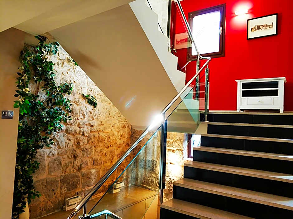 Hotel Puerta del Arco