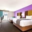 La Quinta Inn & Suites by Wyndham Pomona