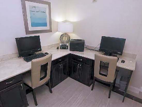 Dulles Suites Extended Stay