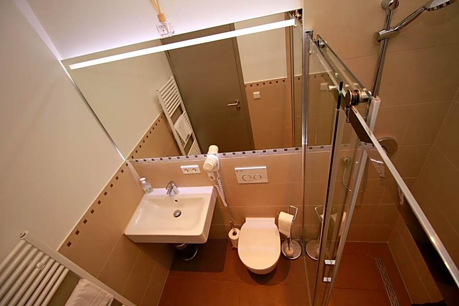 Slamba Hostel