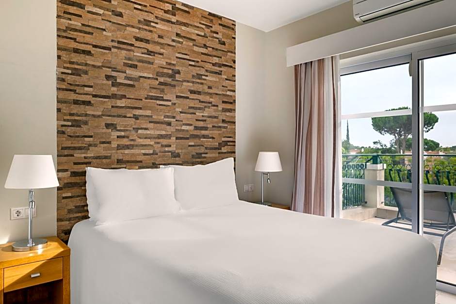 Diamond Villas at Vilar Do Golf by Diamond Resorts