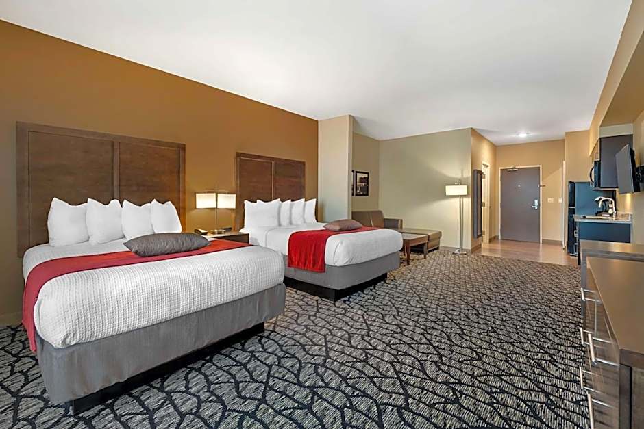 Best Western Plus Lakeview Hotel