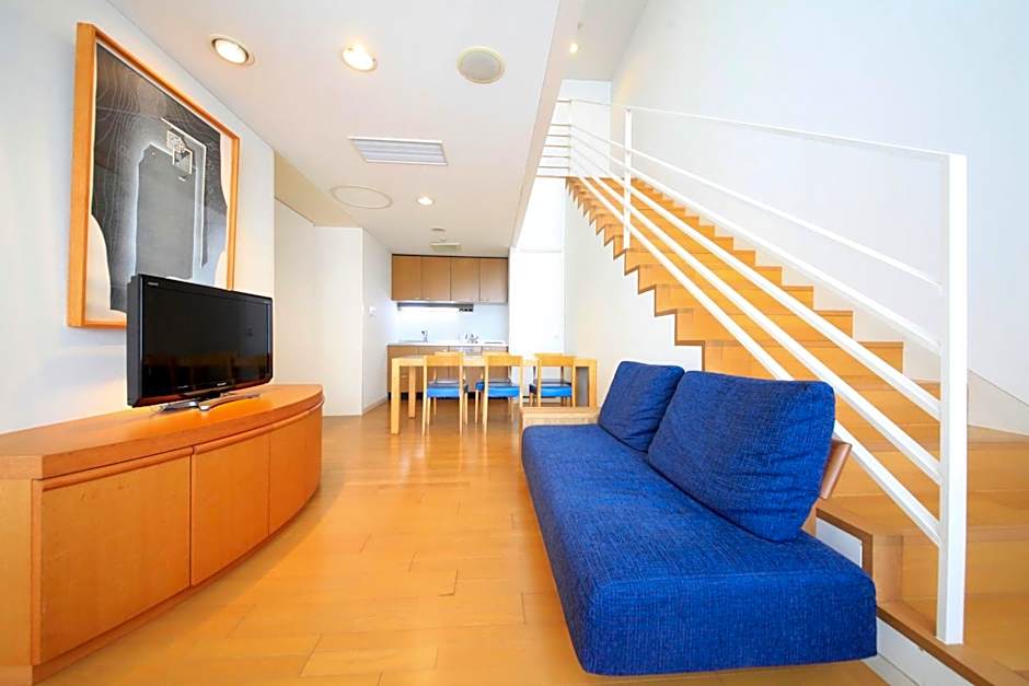 TOTO Seawind Awaji
