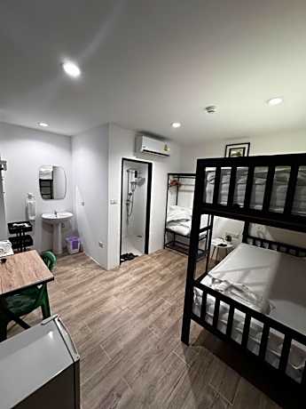 Twin Room with Private Bathroom