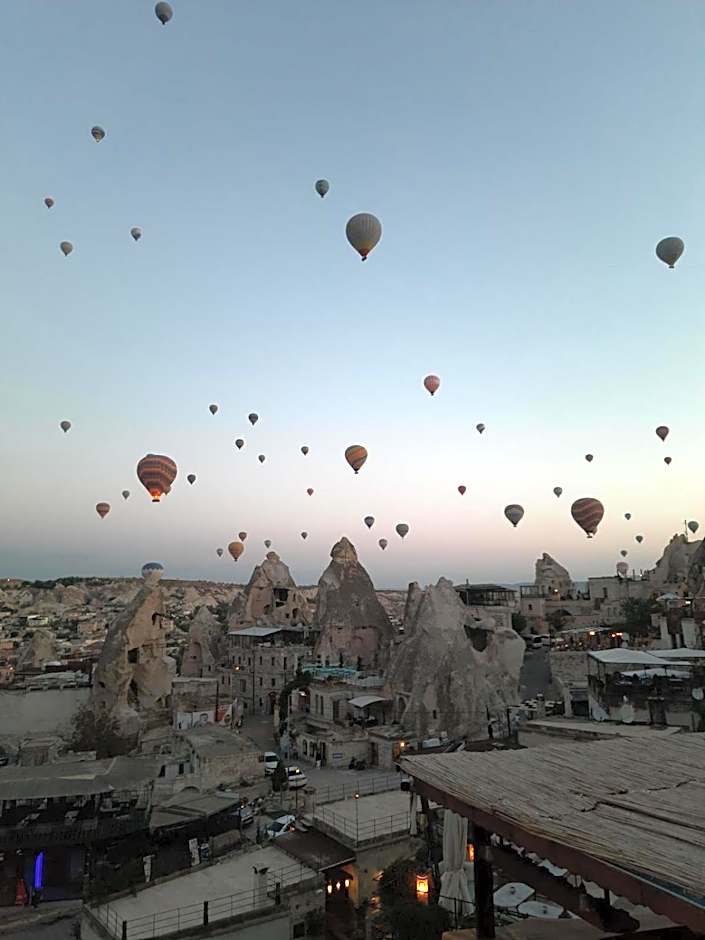 Mia Cappadocia Cave Hotel