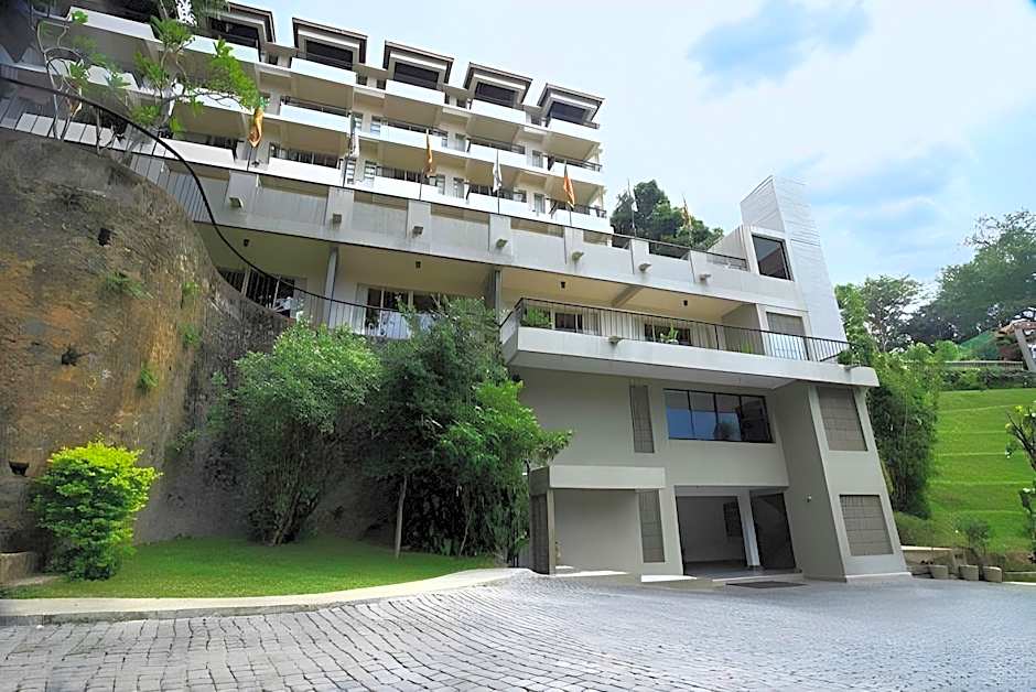 Thilanka Hotel
