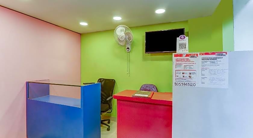 Hotel R K Palace by OYO Rooms – Patna, CO