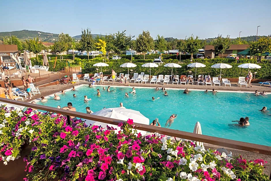 hu Firenze Camping in Town