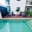Coco Live Suites