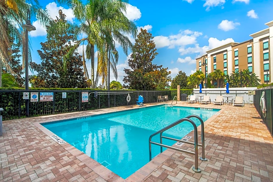 Holiday Inn Express Hotel & Suites Orlando - Apopka By IHG