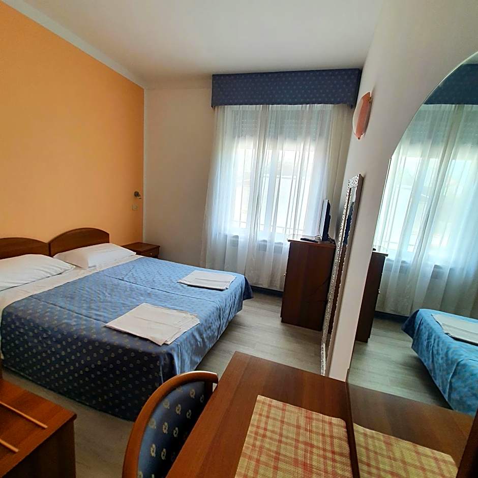 HOTEL PERLA