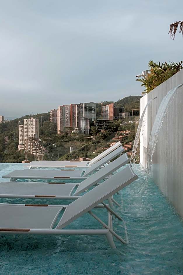 Binn Hotel