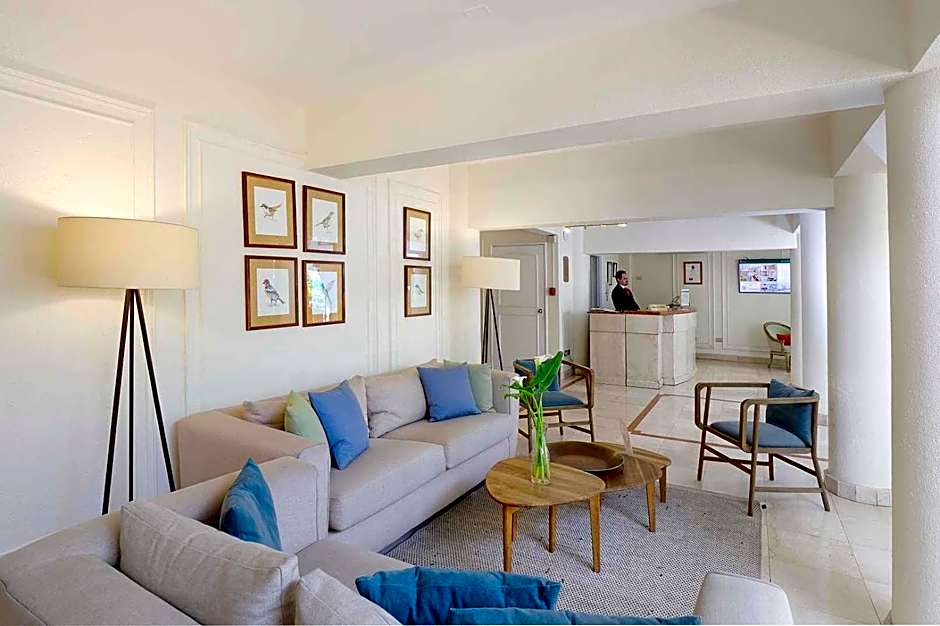 MR Express (ex Hotel Neruda Express)