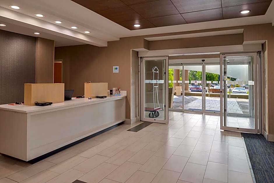 Holiday Inn Express & Suites Chattanooga (East Ridge) By IHG