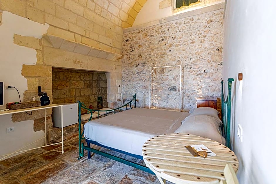 Masseria Torre Sant'Andrea (Antica Masseria Malapezza)