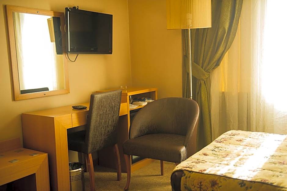 ferhane hotel