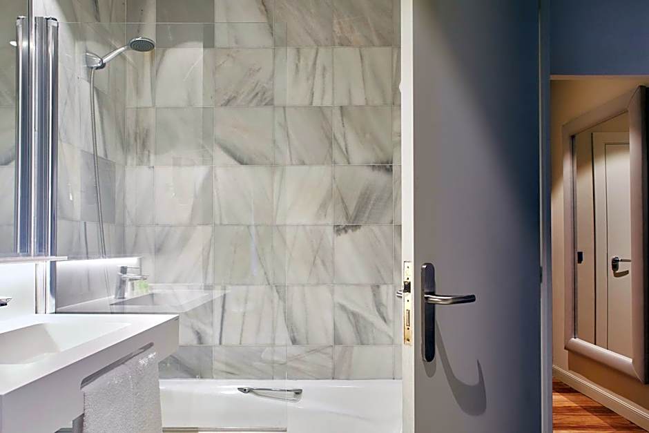 Hotel Silken Palacio Uribarren