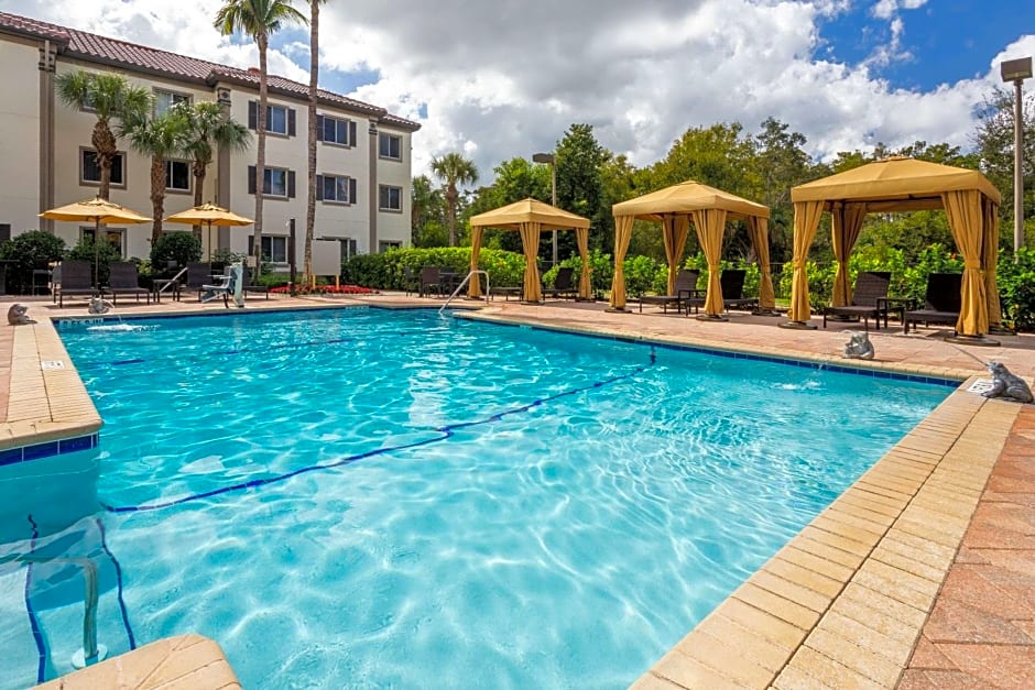 Hawthorn Extended Stay by Wyndham Naples